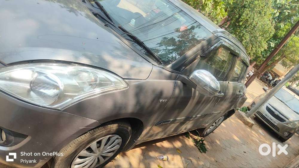 Selling Maruti Swift Car