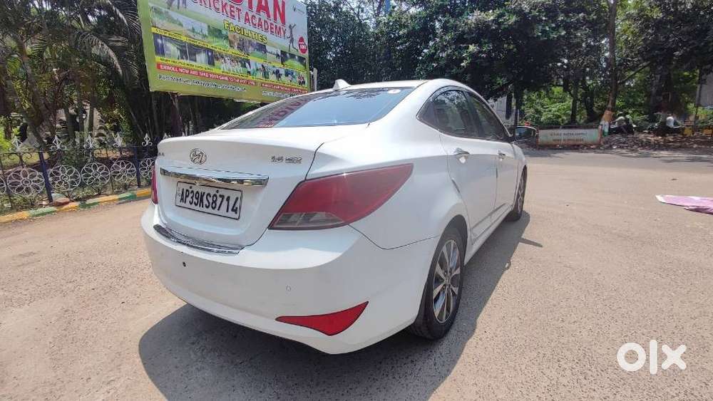 Hyundai Verna 1.6 Sx (o) Crdi, 2016, Diesel