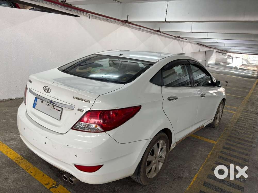 2013 Hyundai Fluidic Petrol Manual