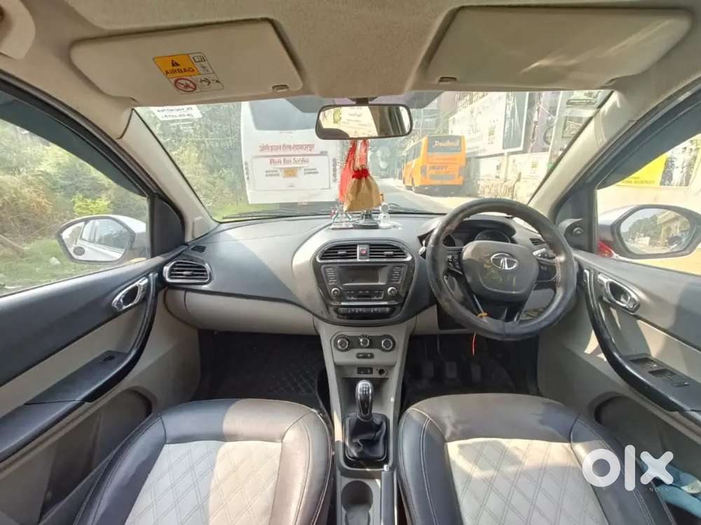 Tata Tiago Petrol 1.2 Revotron 2019