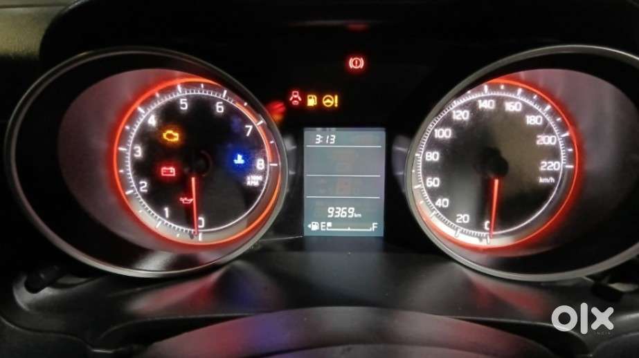 Maruti Suzuki Swift 1.2 Vxi (o), 2022, Petrol