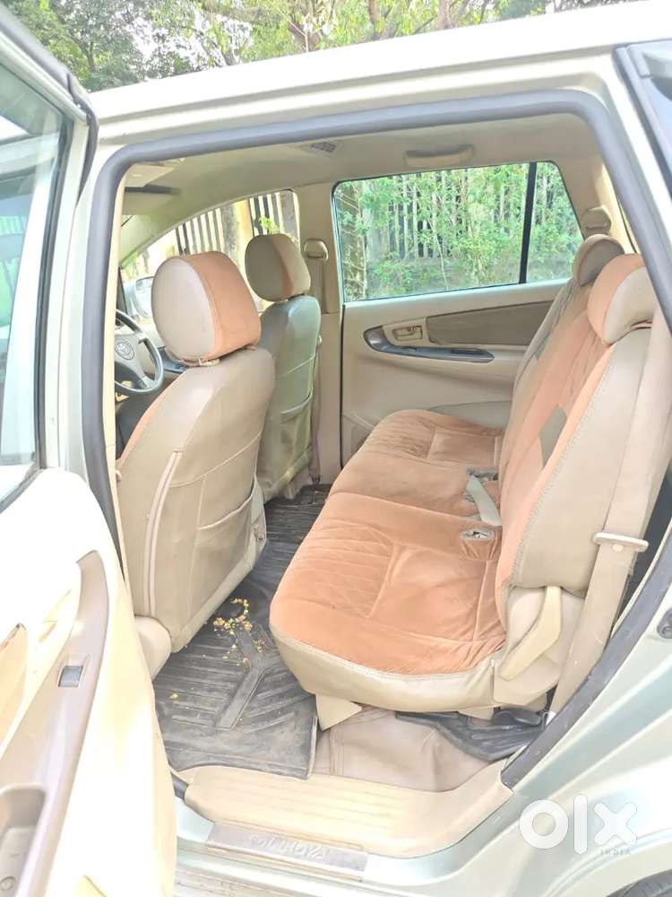 Toyota Innova 2.5 G 2008 Diesel Good Condition Validity Up To 2028.