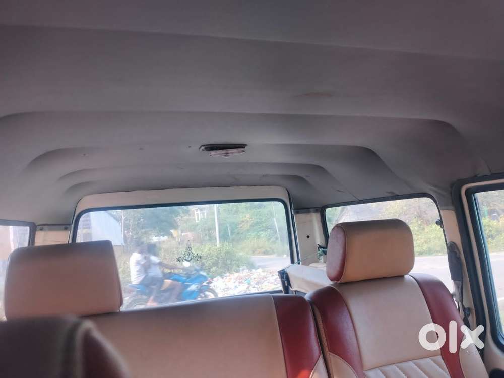 Mahindra Xuv300 W8 Option, 2022, Petrol