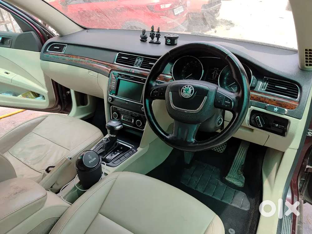 Skoda Superb Ambition 2012 Diesel