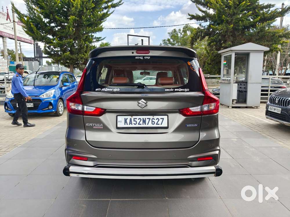 Maruti Suzuki Ertiga Zxi At, 2022, Petrol