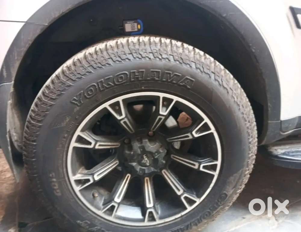 Mahindra Xuv500 2017 Diesel 57000 Km Driven