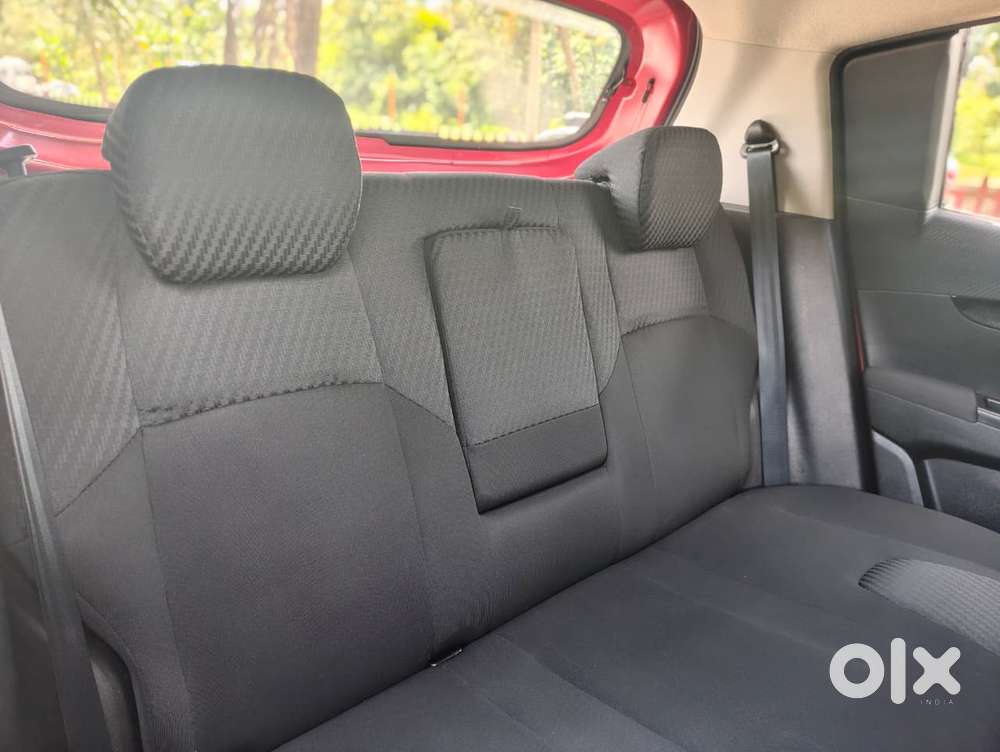 Mahindra Kuv100 Nxt 1.2 K2 Petrol 6 Str, 2018, Petrol