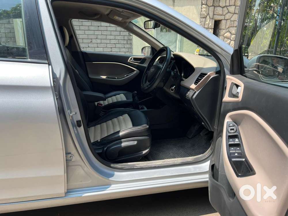 Hyundai Elite I20 Sportz Plus, 2019, Petrol