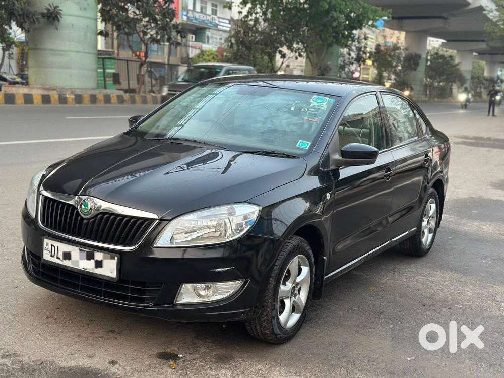 Skoda Rapid 1.6 Elegance Plus Mpi At, 2012, Petrol