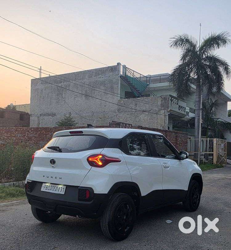 Tata Punch Camo Accomplished Mt, 2025, Petrol