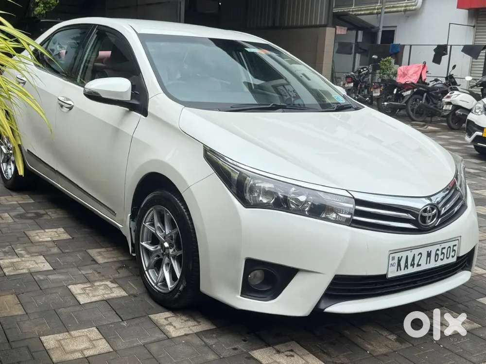Toyota Corolla Altis Diesel 2015