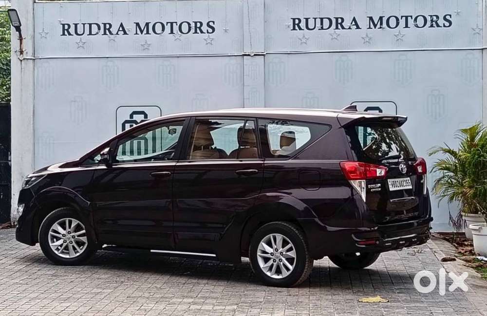 Toyota Innova Crysta 2.4 G Mt 7 Str, 2020, Diesel
