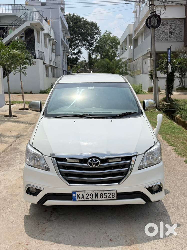 Toyota Innova Diesel 2103