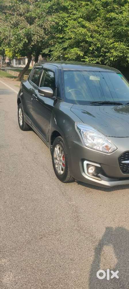 Maruti Suzuki New-gen Swift Zxi, 2023, Petrol