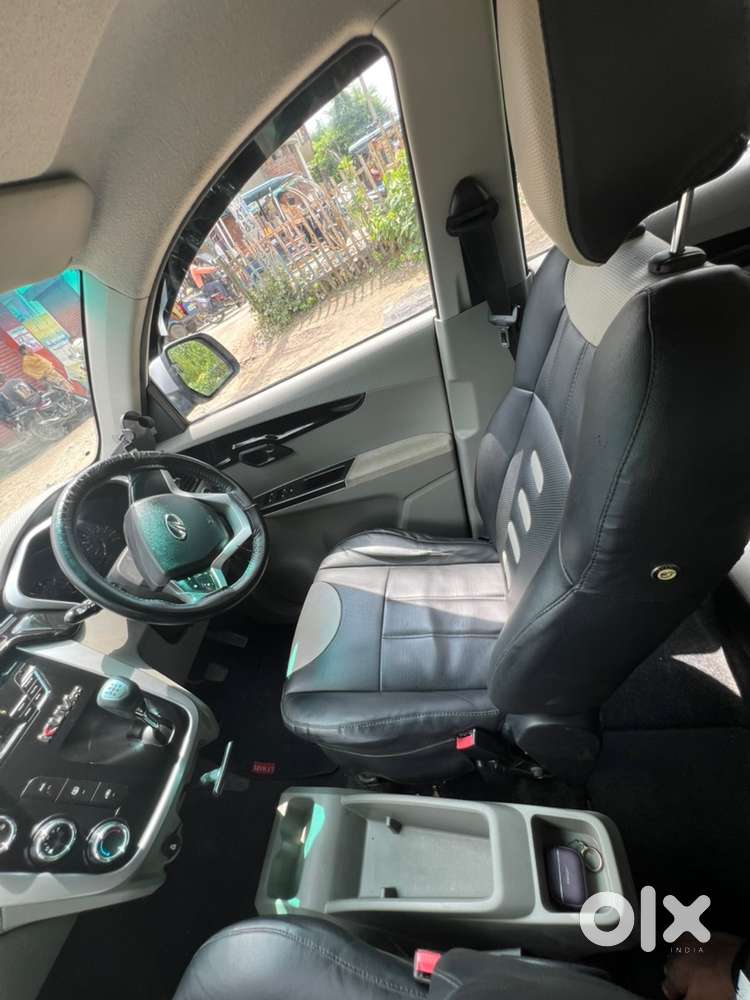 Mahindra Kuv100 Nxt 2016