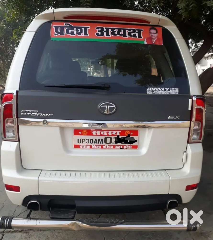 Tata Safari Storme 2017