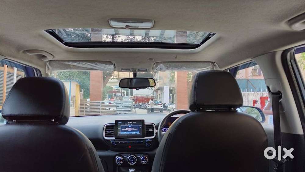 Hyundai Venue Sx Plus Turbo Dct, 2019, Petrol