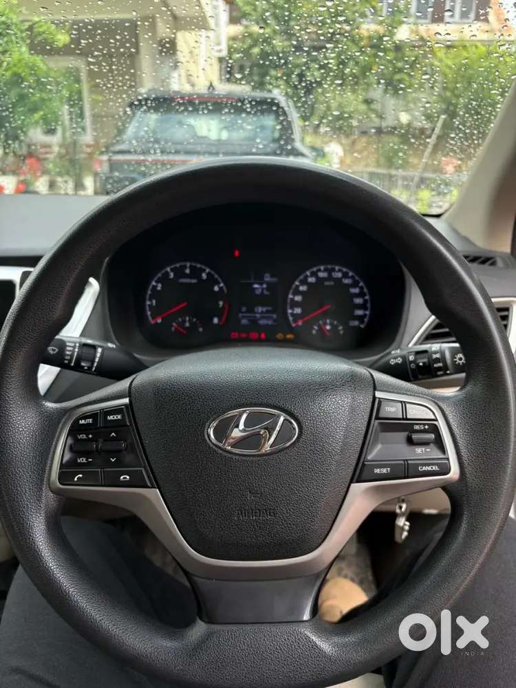 Hyundai Verna  2017 Petrol Manual