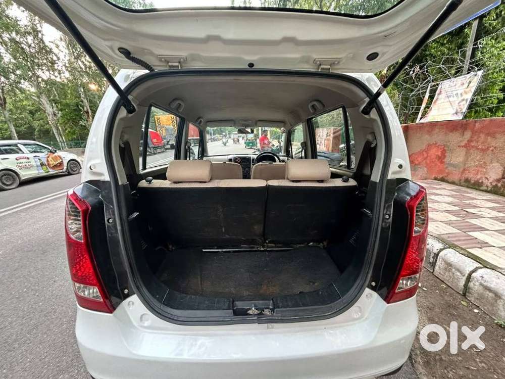 Maruti Suzuki Wagon R 1.0 Lxi (o), 2017, Petrol