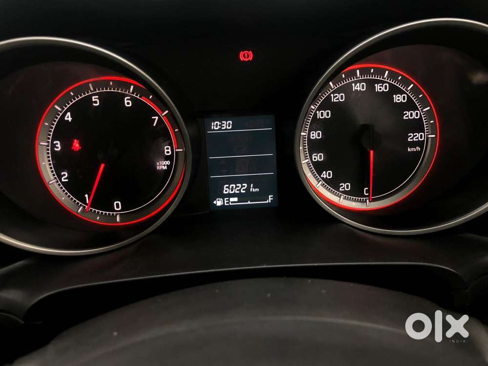 Maruti Suzuki Swift 1.2 Vxi (o), 2021, Petrol