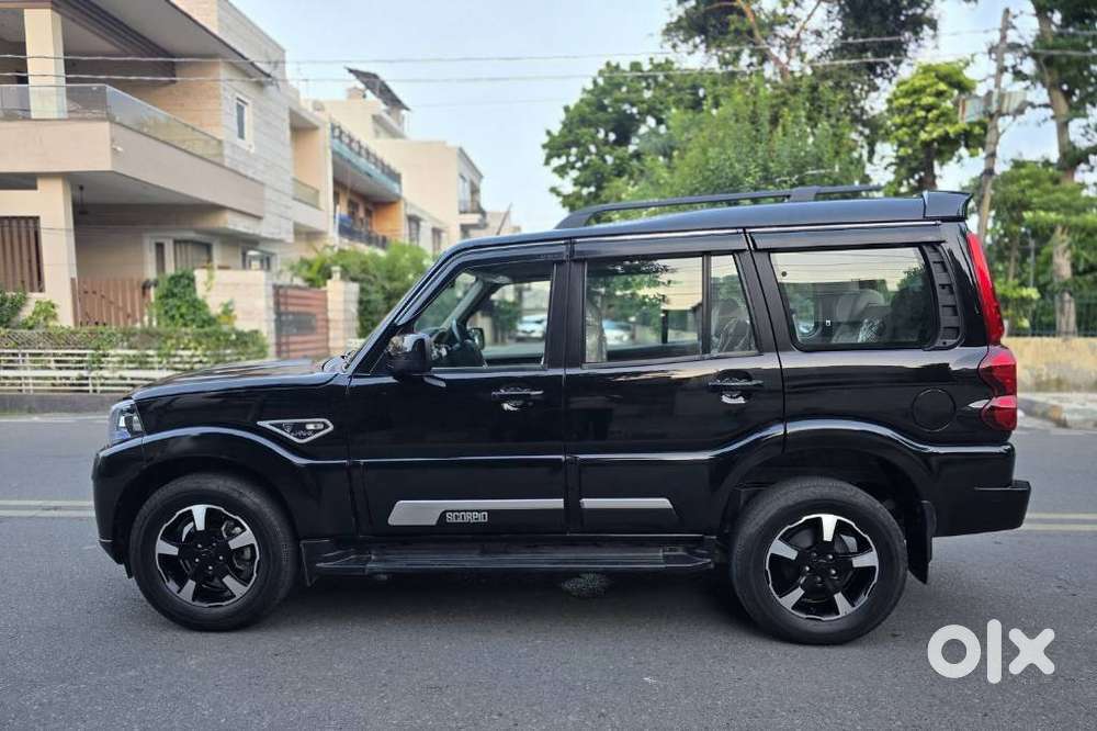 Mahindra Scorpio Classic 2.2 S 11 Mt 7 Cc, 2025, Diesel