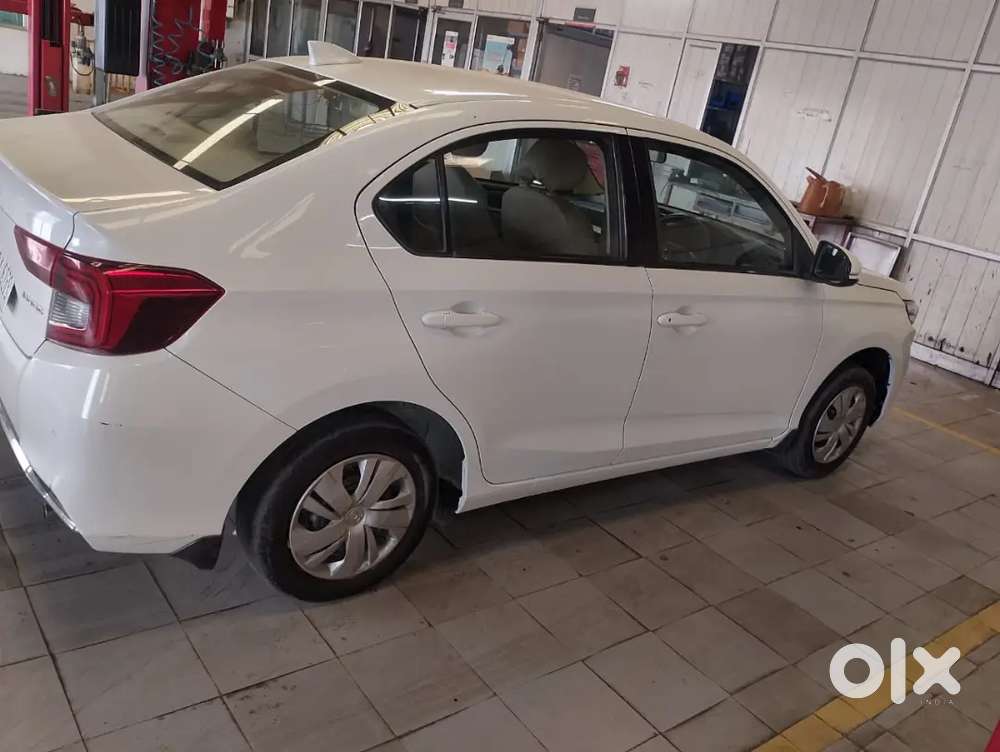 Honda Amaze 1.2 Petrol 2023