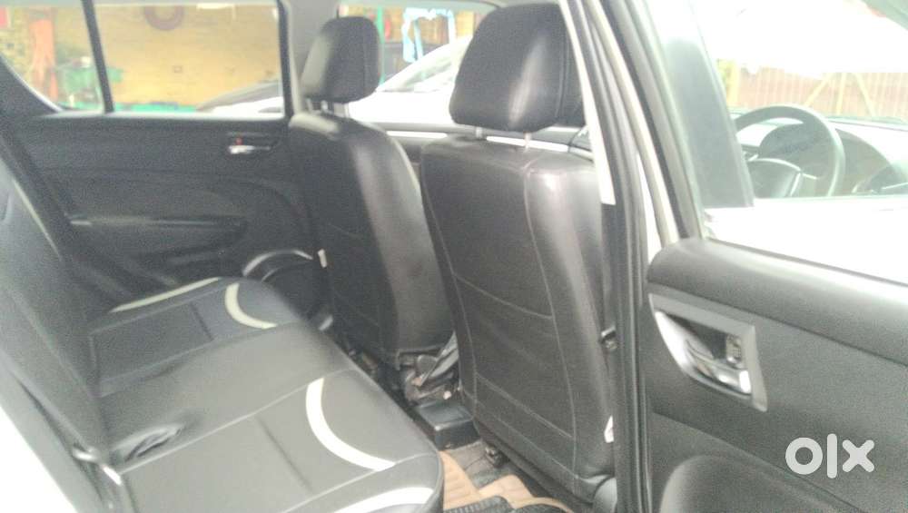 Maruti Suzuki Swift Vxi 1.2 Abs Bs-iv, 2015, Petrol