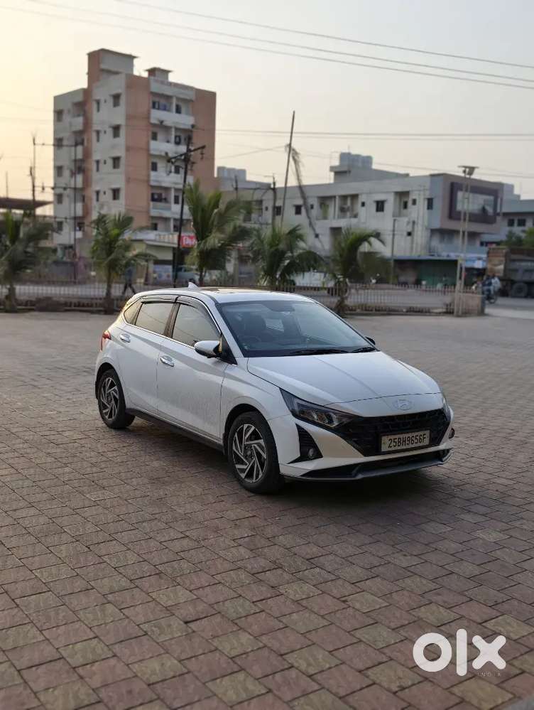 Hyundai New I20 2025 Dual Tone