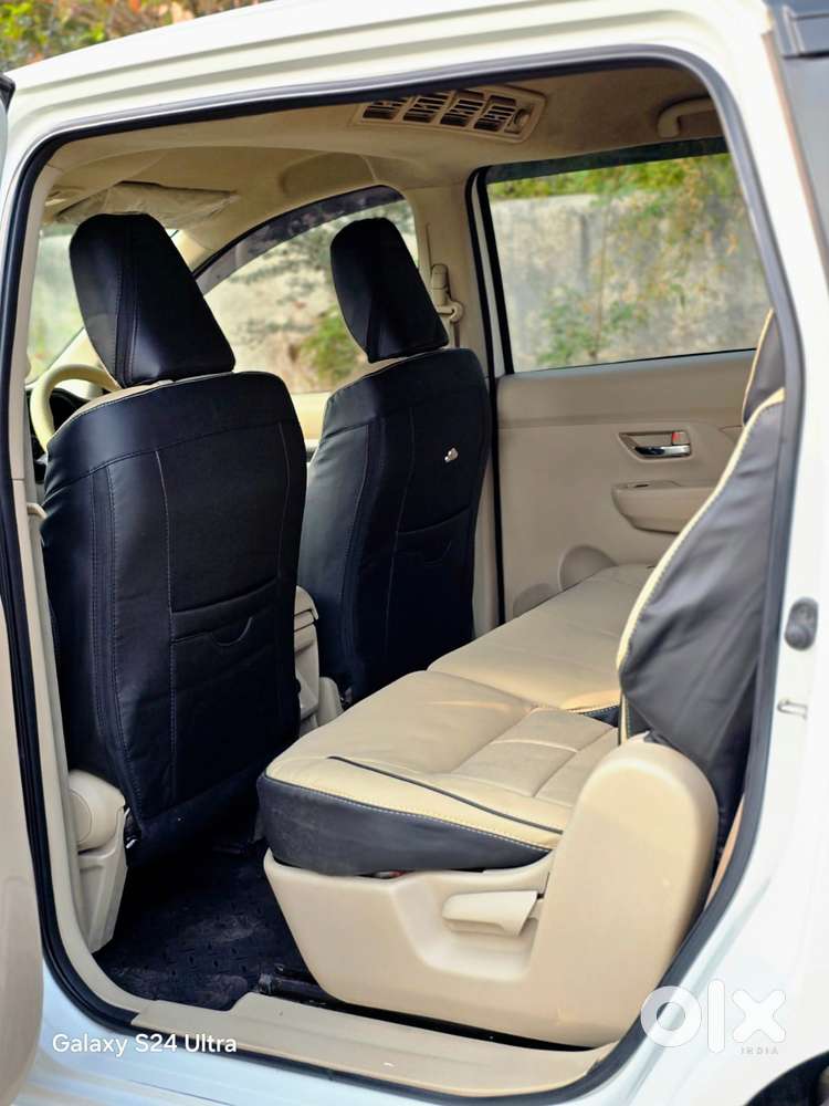 Maruti Suzuki Ertiga Zxi (o) Cng [2022-2023], 2022, Cng & Hybrids