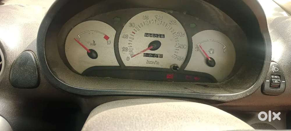 Hyundai Santro Xing Lpg 2010 Model