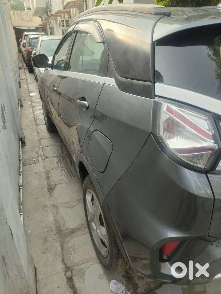 Tata Nexon 1.2 Revotron Xza Plus, 2022, Petrol