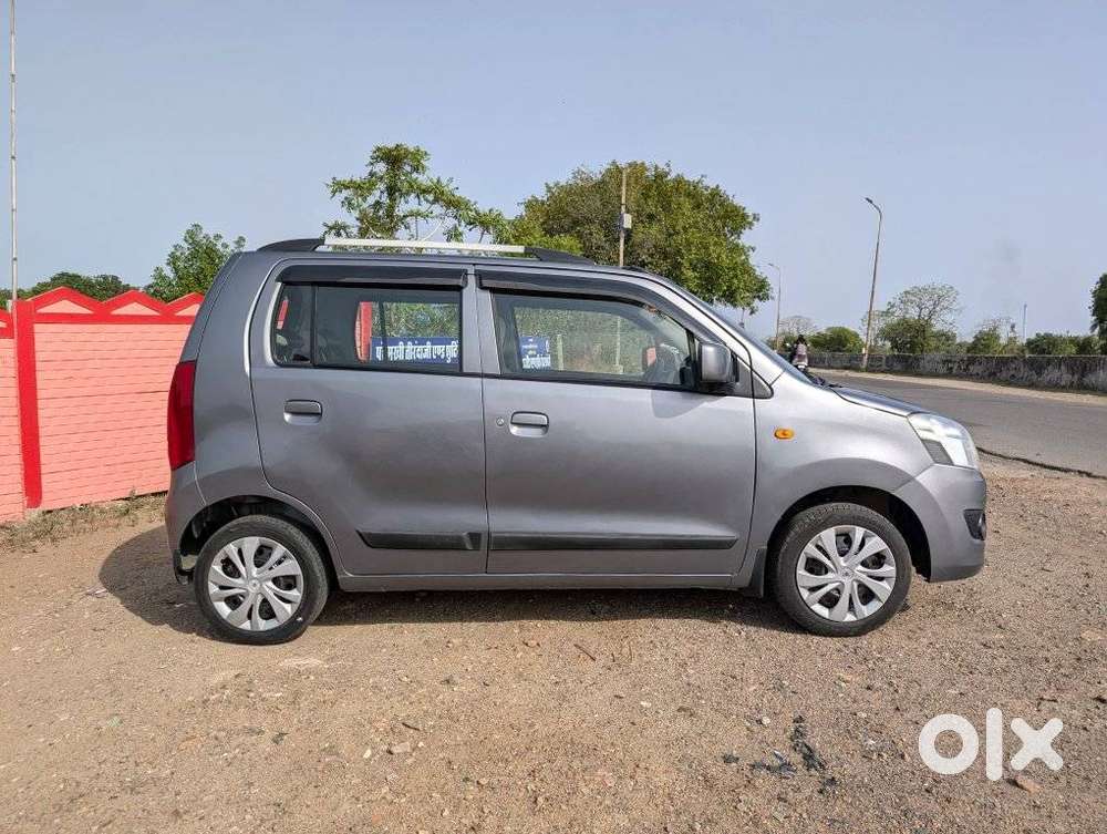 Maruti Suzuki Wagon R Vxi 1.0, 2015, Petrol