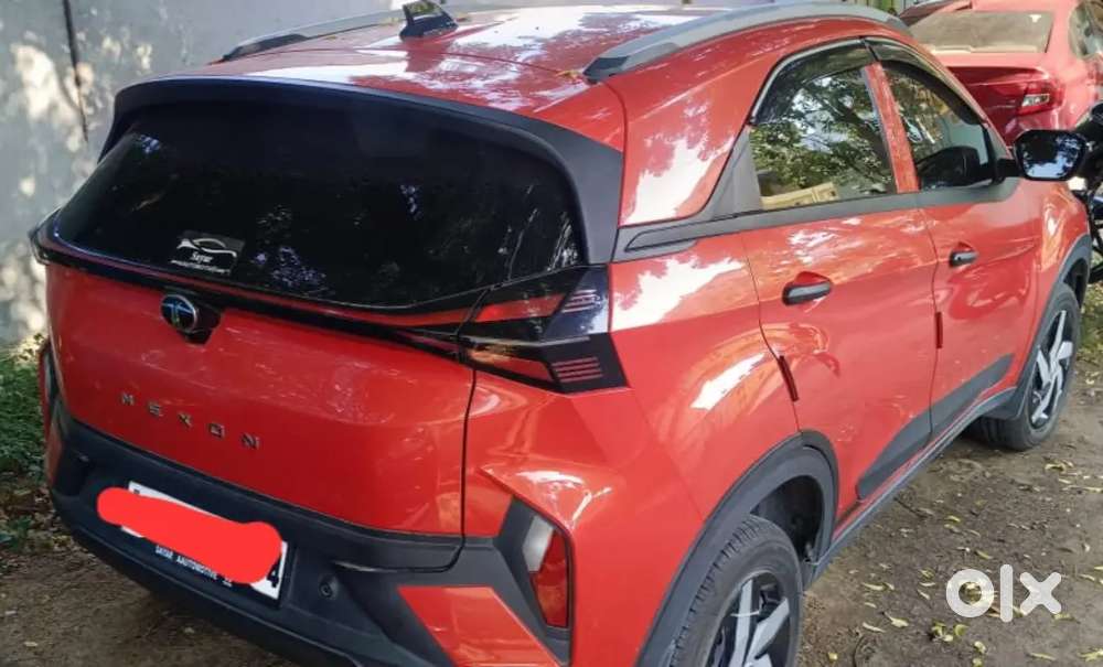Tata Nexon Revotron 2024 Petrol Manual