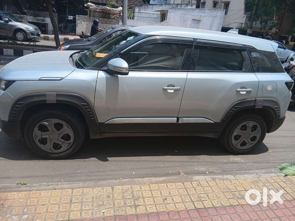 Maruti Suzuki Brezza 1.5 Vxi Cng, 2023, Cng & Hybrids
