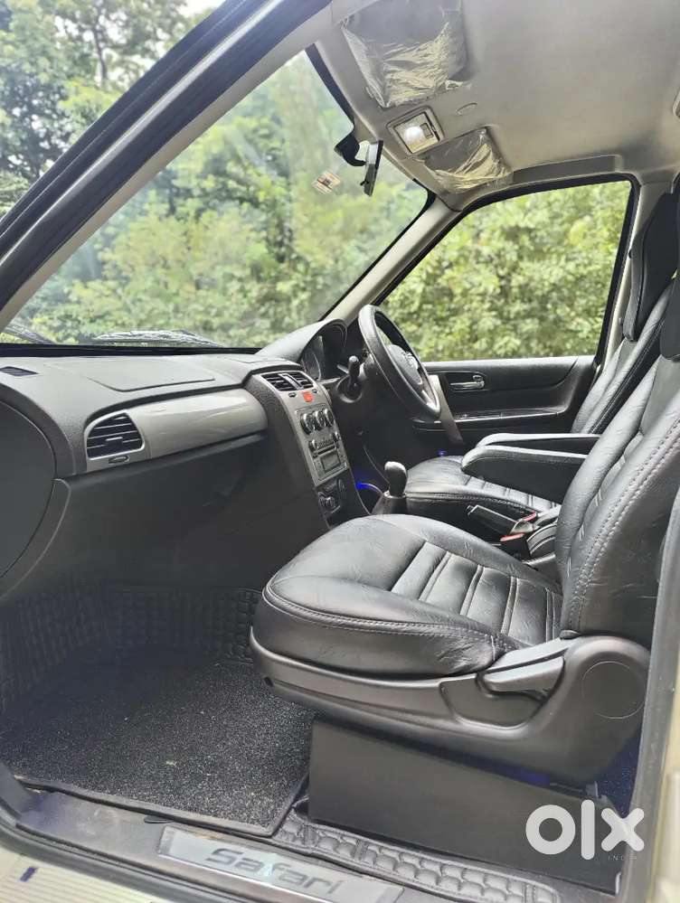 Tata Safari Storme 2018