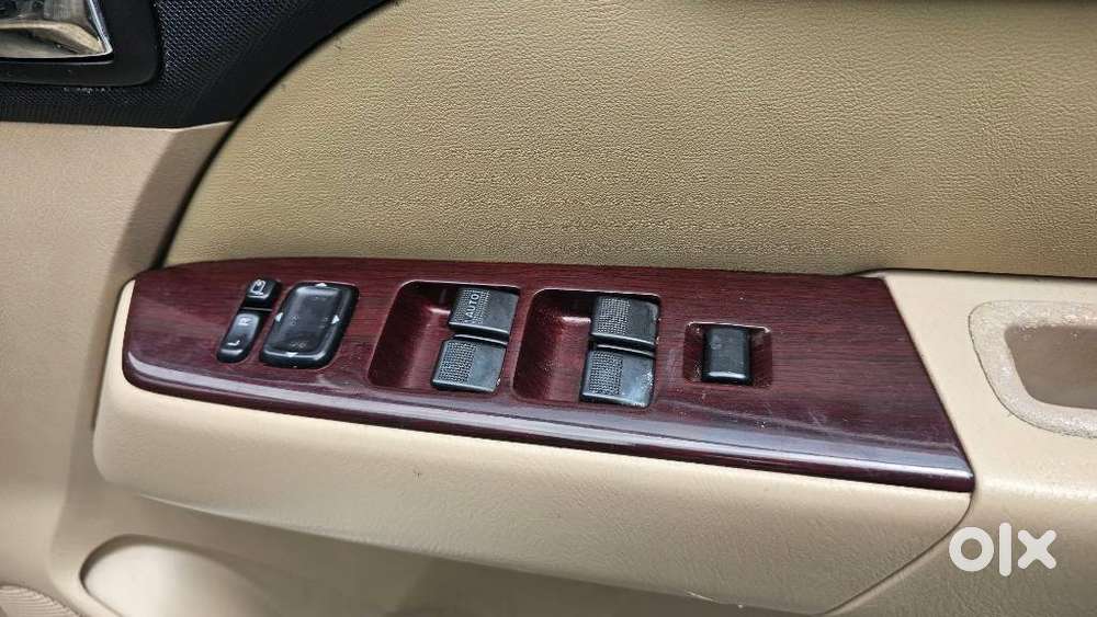 Ford Endeavour 2.2 Titanium At 4x2, 2013, Diesel