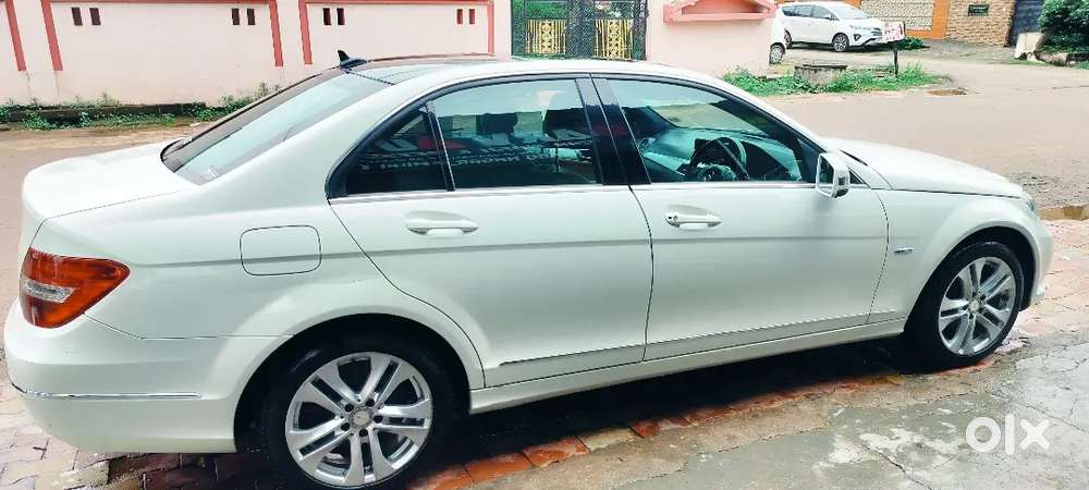 Mercedes-benz C-class C200 2012 Petrol Automatic