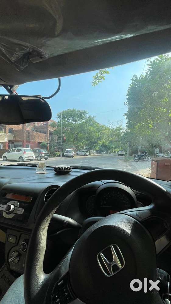 Honda Amaze 2015 Diesel Well Maintained