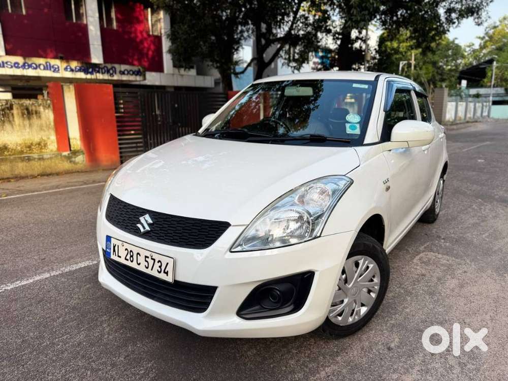 Maruti Suzuki Swift 1.2 Lxi (o), 2017, Petrol