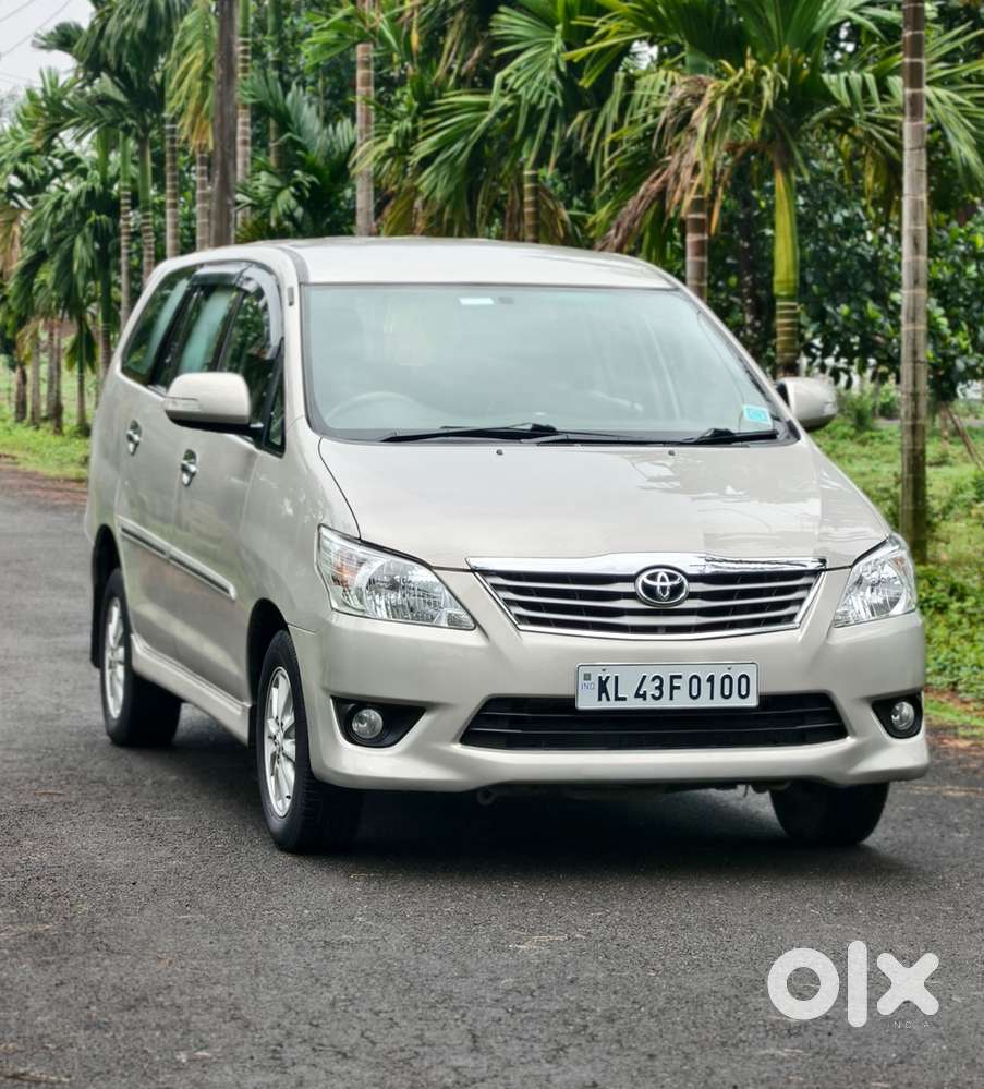 Toyota Innova 2.5 Vx 2013