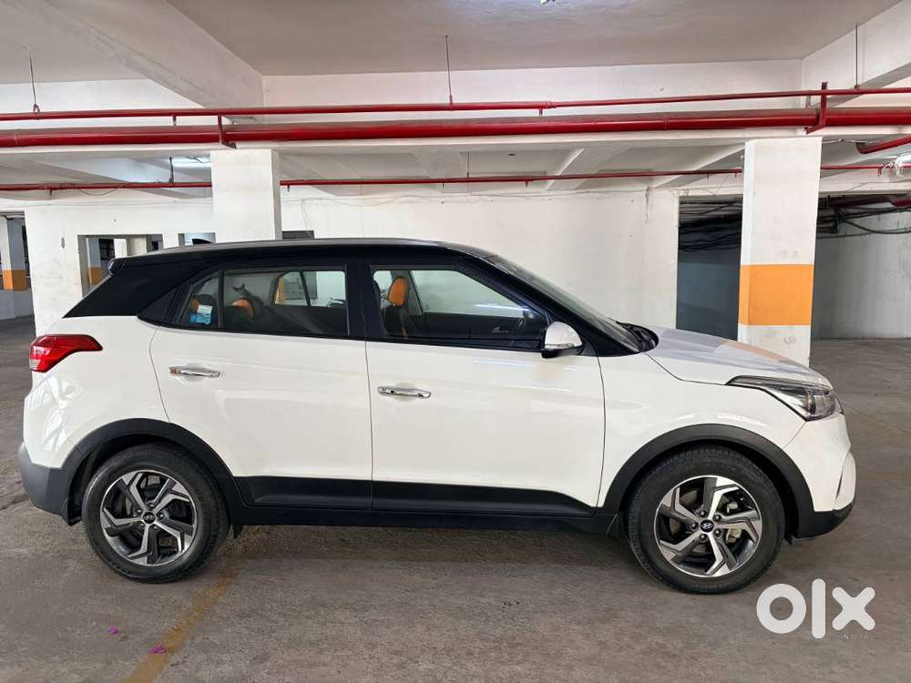 Creta Petrol Sx Dual Tone