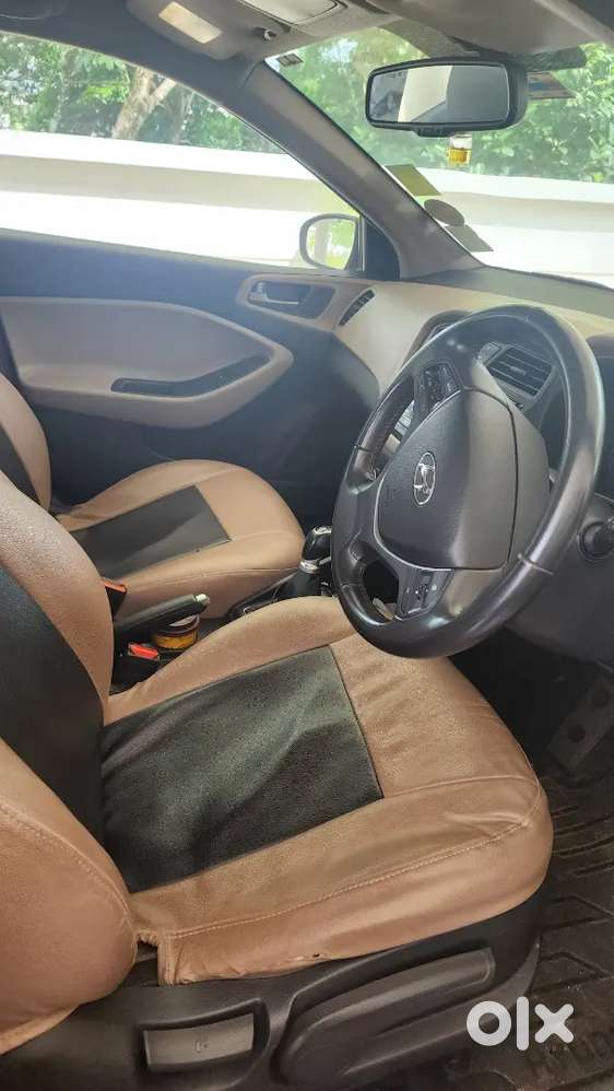 Hyundai I20 Asta 2015 Model Petrol Tn Registered