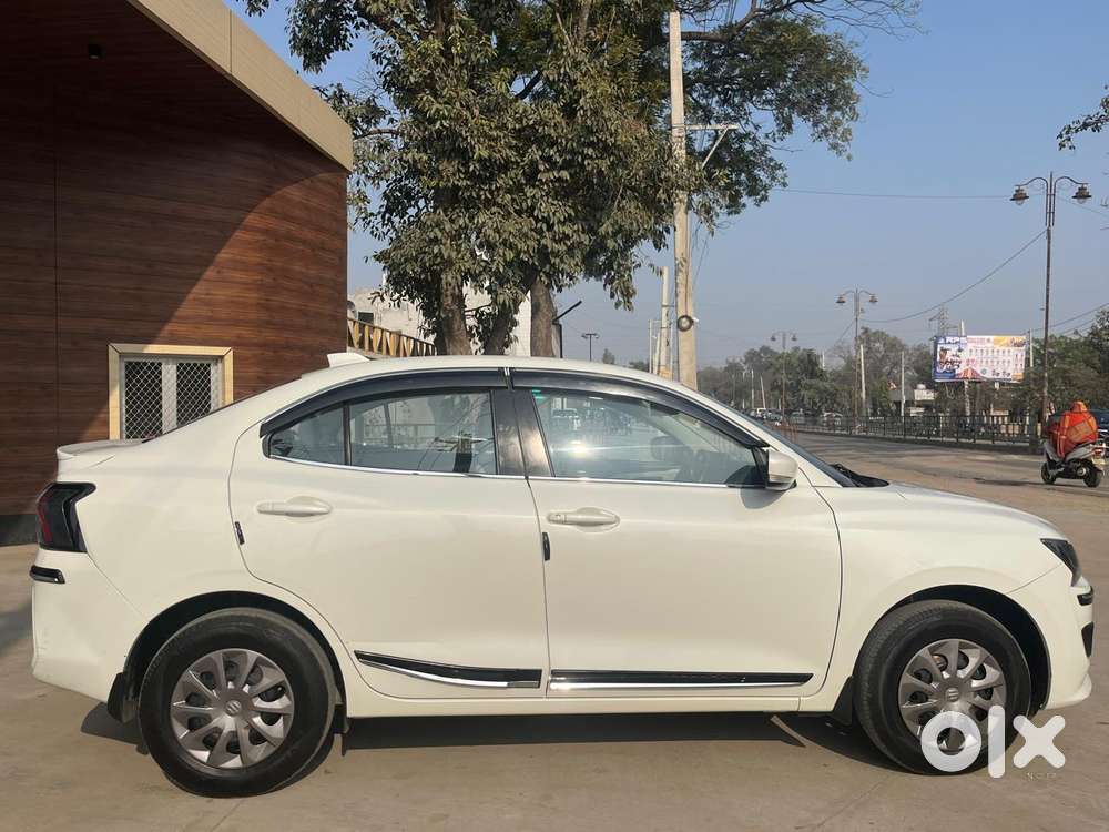 Maruti Suzuki Dzire 1.2 Vxi Cng, 2024, Cng & Hybrids
