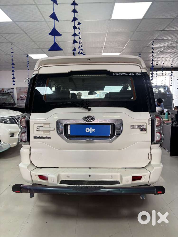 Mahindra Scorpio S10, 2017, Diesel