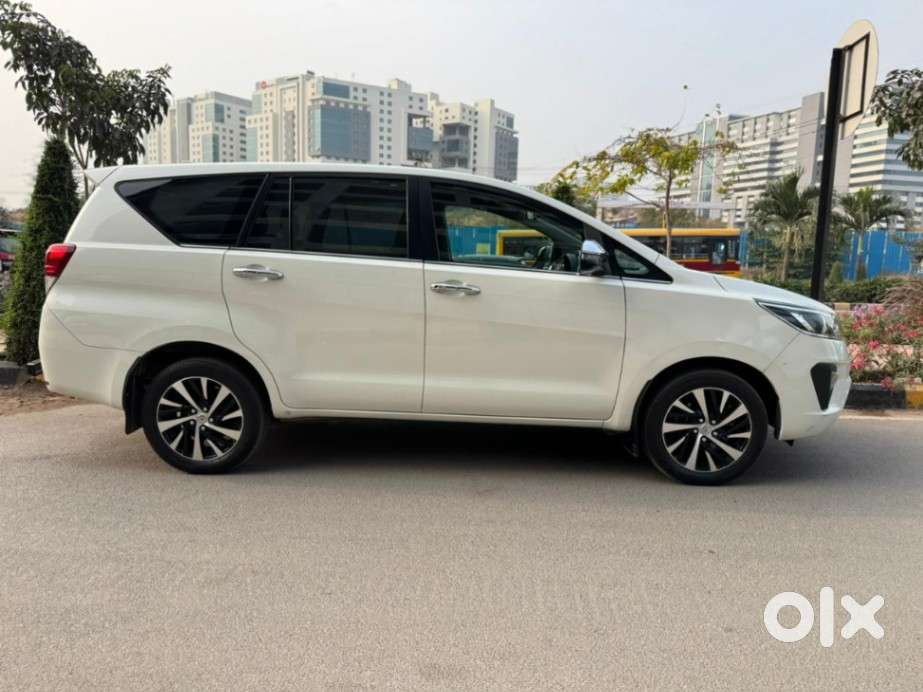 Toyota Innova Crysta [2020-ongoing] 2.4 Zx At 7 Str, 2021, Diesel