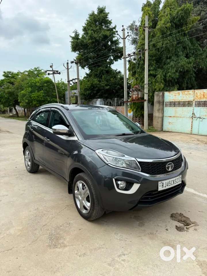 Tata Nexon 1.2 Revotron Xt Plus, 2020, Petrol