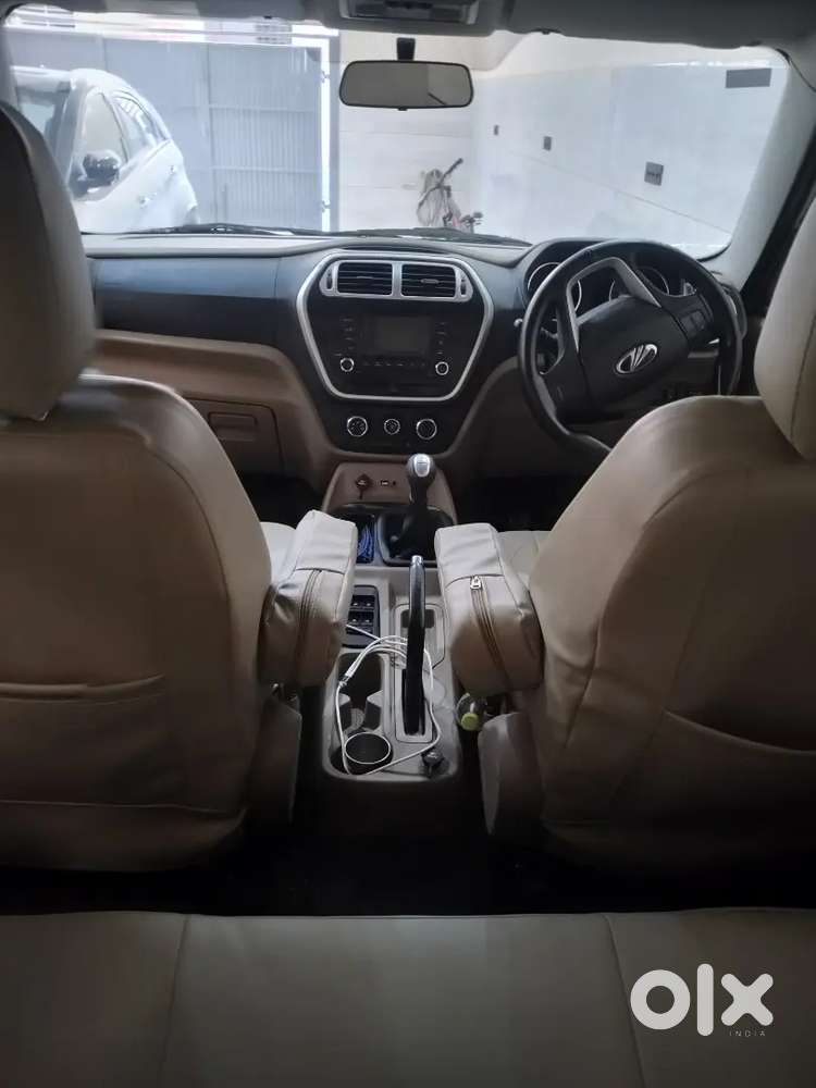 Mahindra Tuv 300 2015 Diesel Good Condition