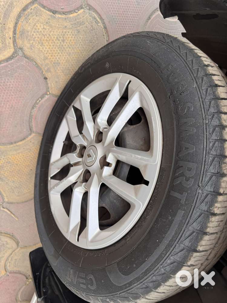 Renault Triber Rxl, 2020, Petrol