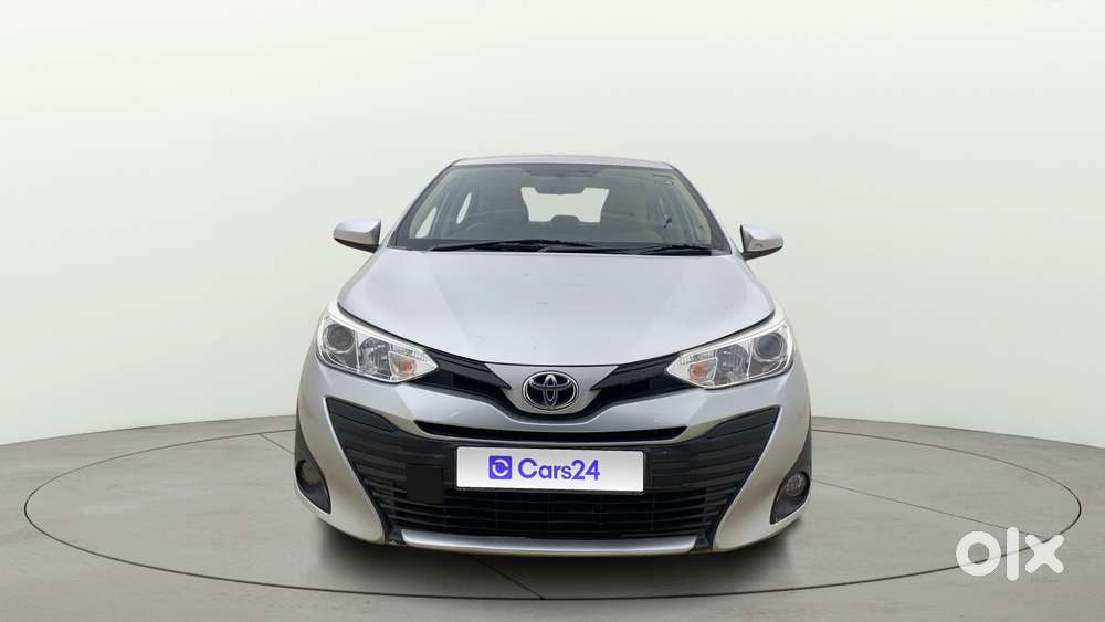 Toyota Yaris J Cvt, 2020, Petrol
