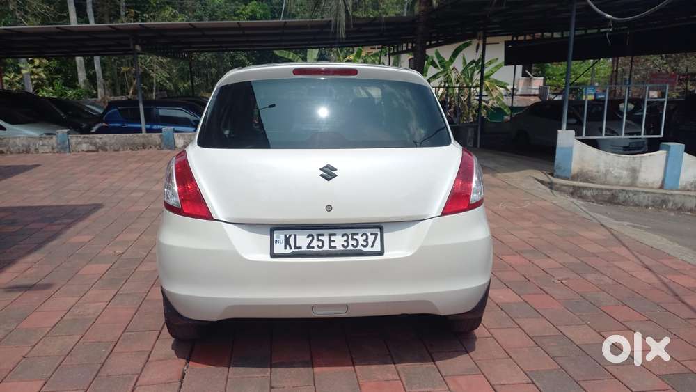Maruti Suzuki Swift 1.2 Abs, 2013, Petrol